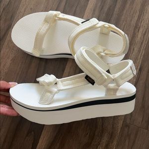 Teva Universal Platform Sandal